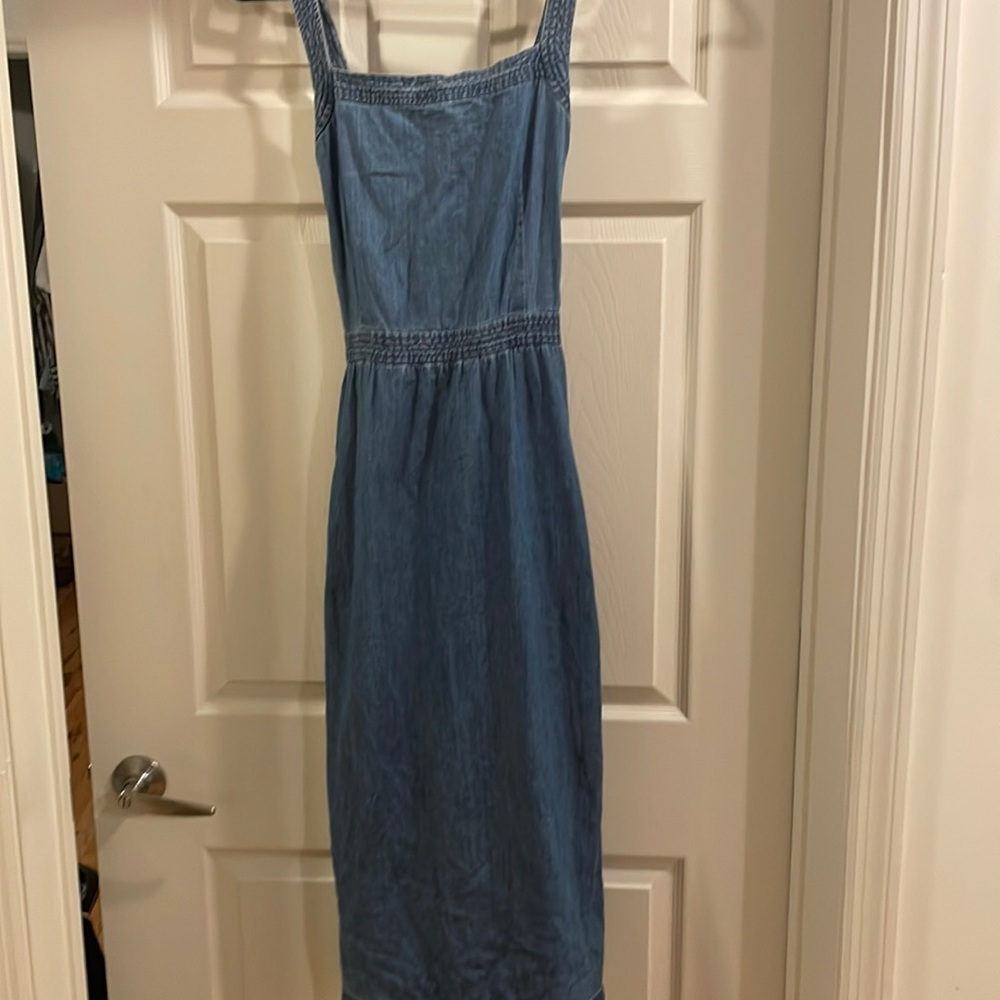 Madewell light weight denim midi dress